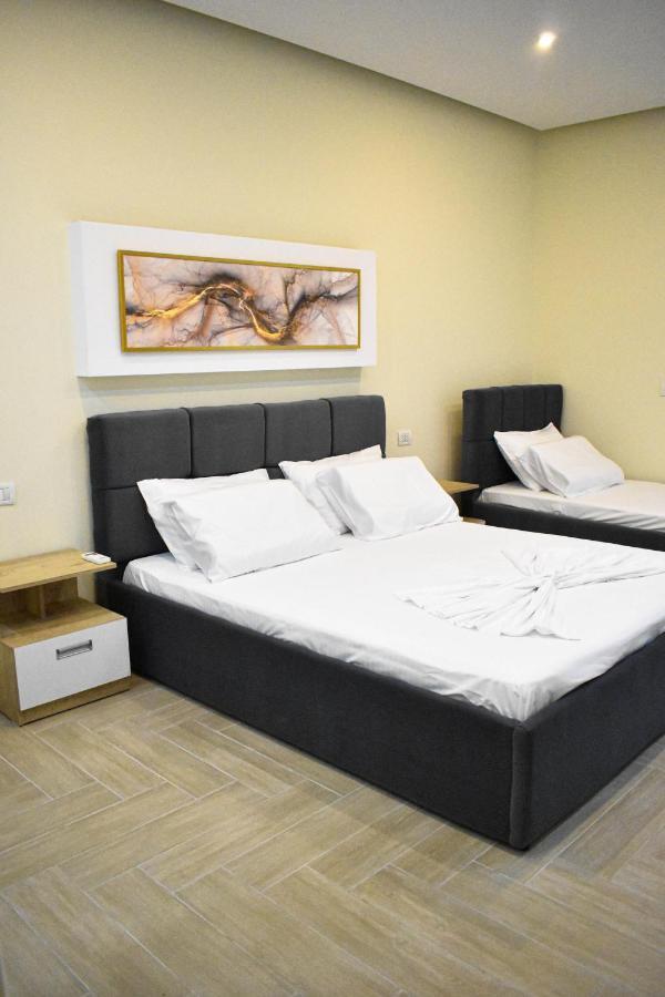 Delmar Apartments Голем Екстериор снимка