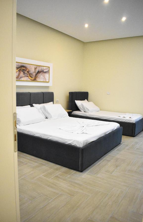 Delmar Apartments Голем Екстериор снимка