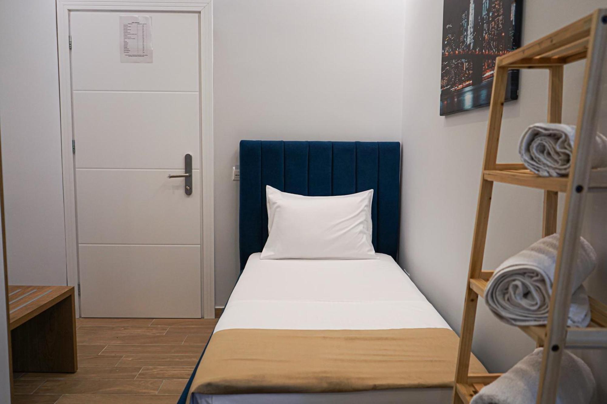 Delmar Apartments Голем Екстериор снимка