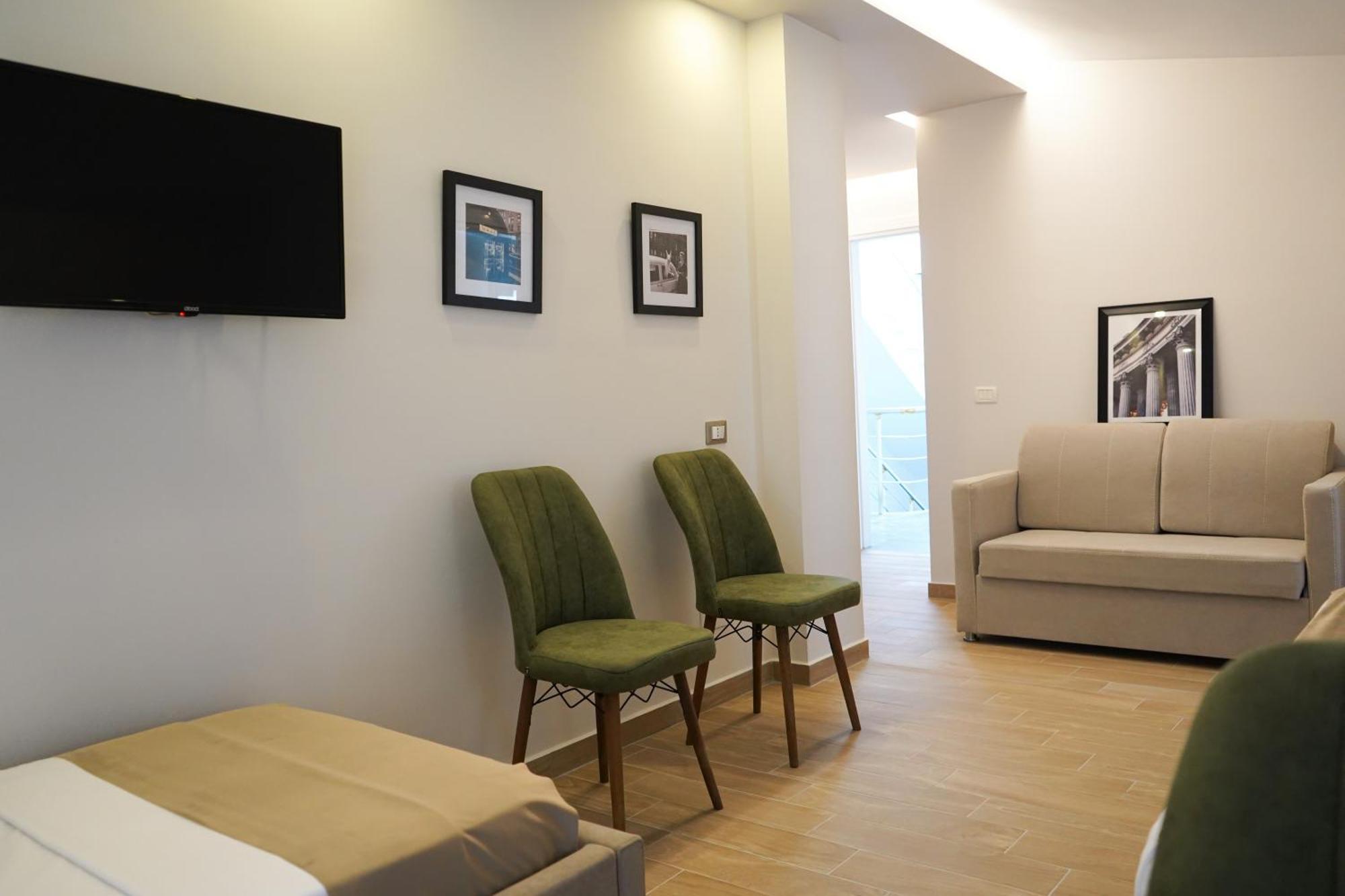 Delmar Apartments Голем Екстериор снимка